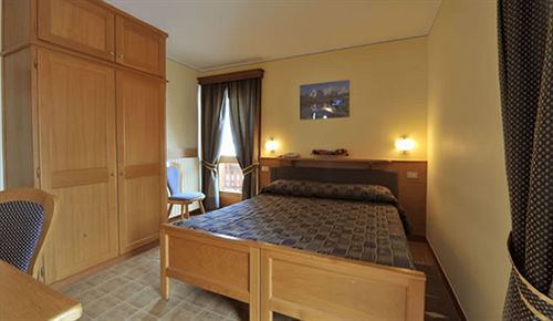 Hotel Baita Della Luna Livigno Exterior photo